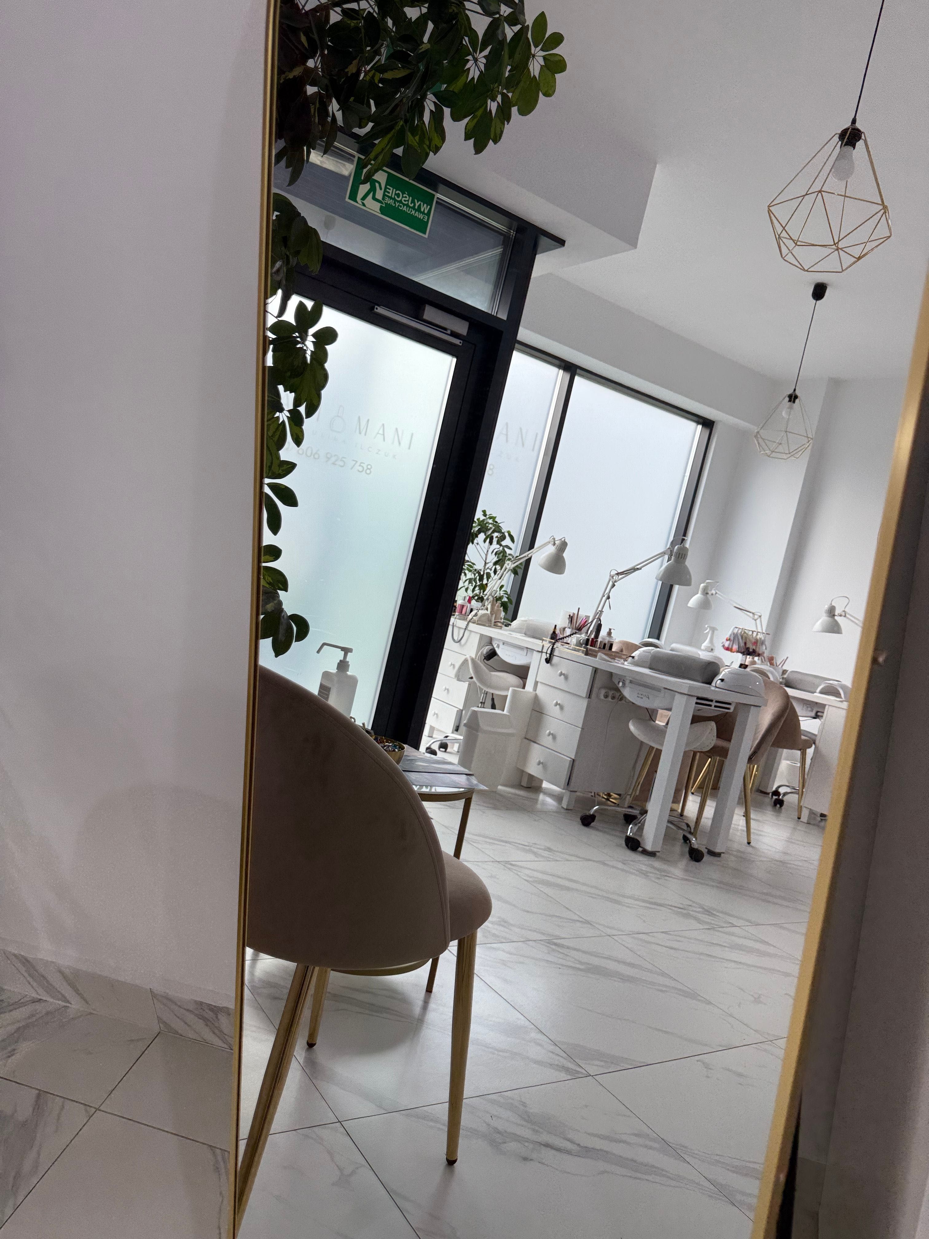 Podnajem stanowiska do mani i pedi w salonie Pani Mani