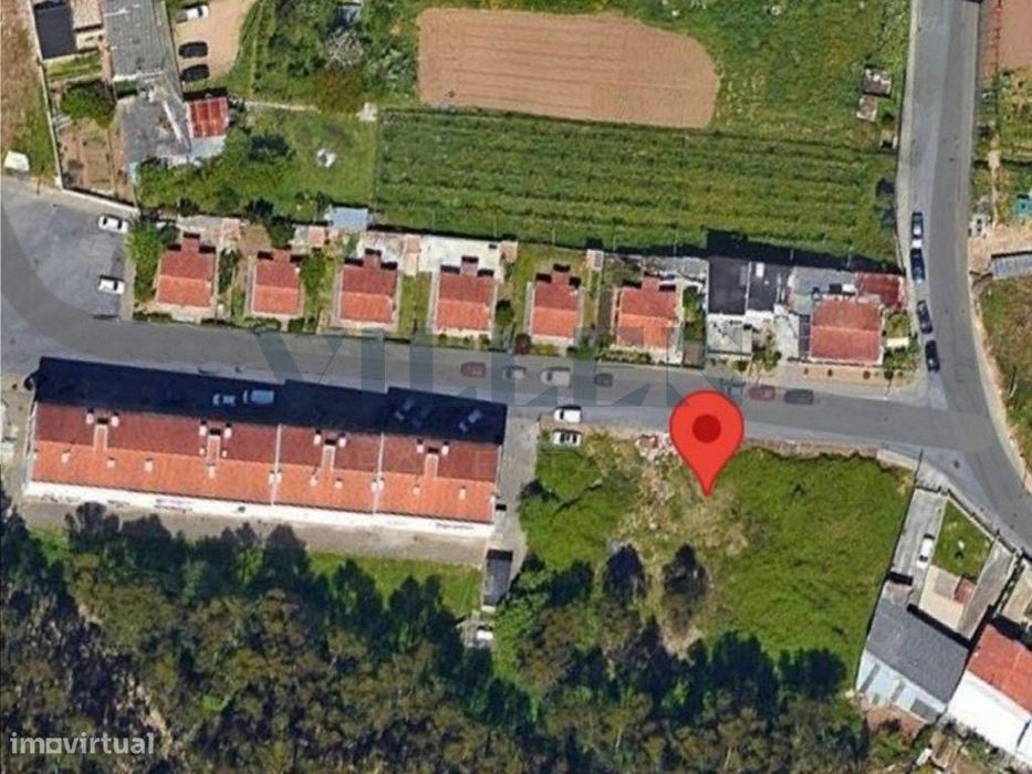 Lote de terreno inserido em loteamento em Alfena - Valongo