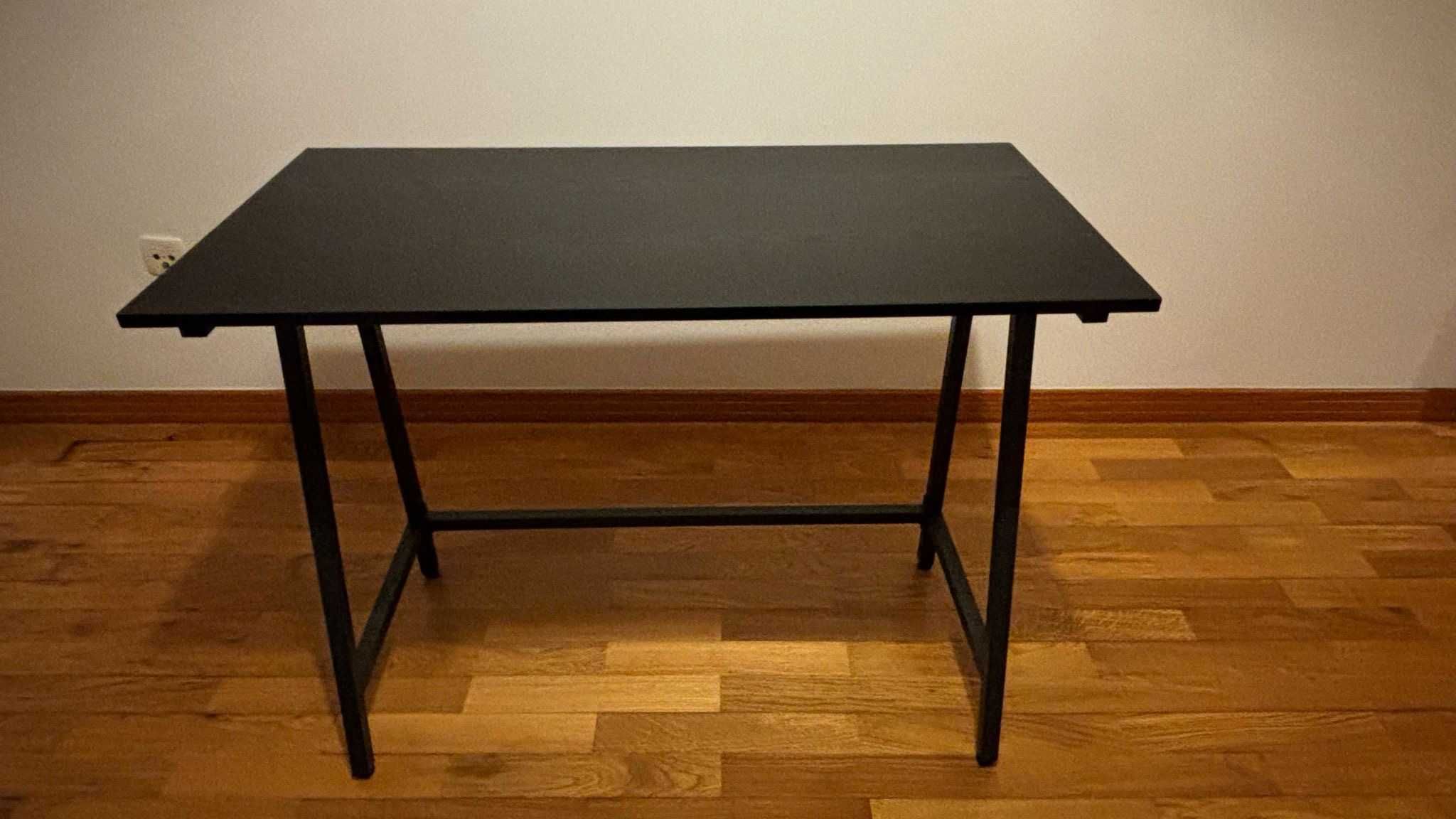 Secretária 100x50