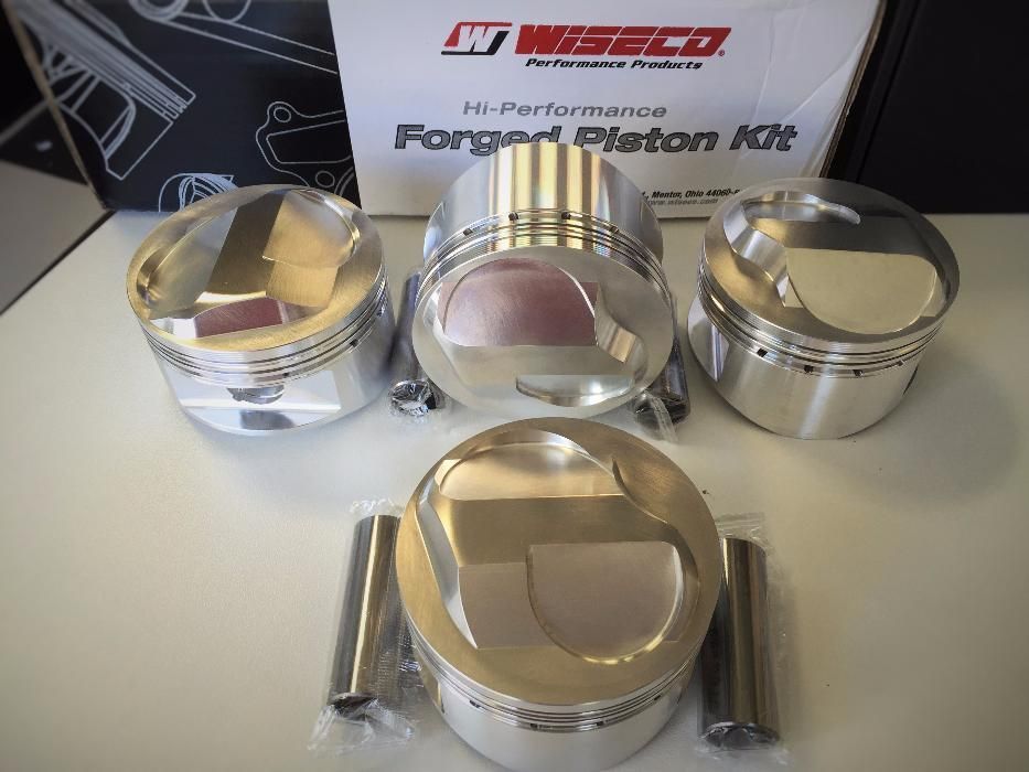 Pistons Wiseco Bmw M10