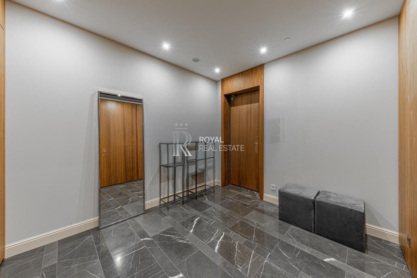 Аренда квартиры Киев 3к 200м2 Hilton (H-Tower) Шевченковский