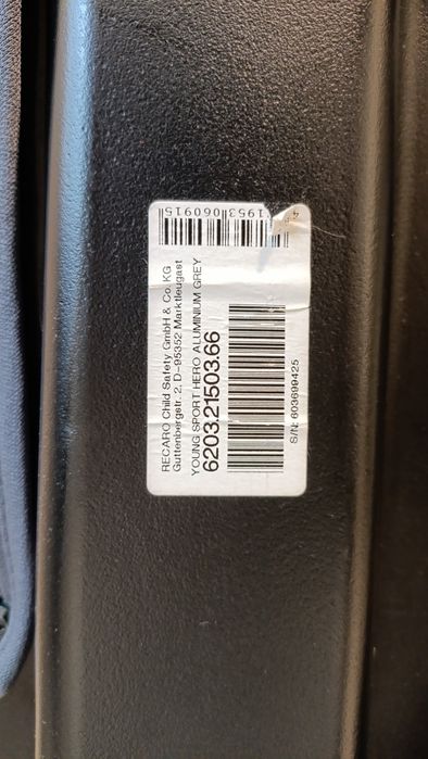 Автокрісло RECARO Young Sport Hero