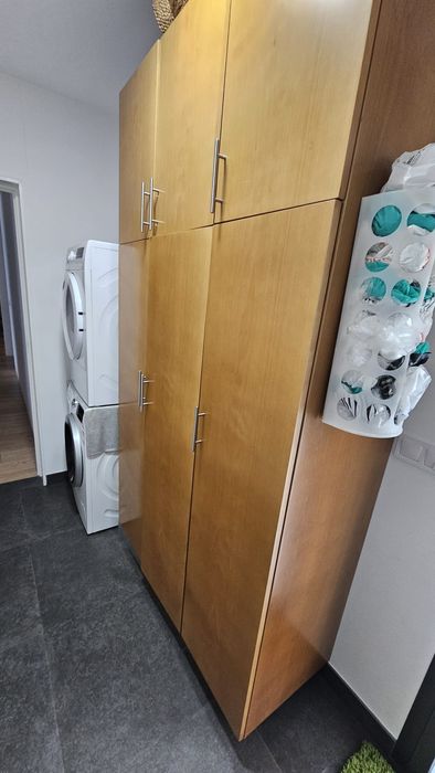 Armario lavandaria madeira