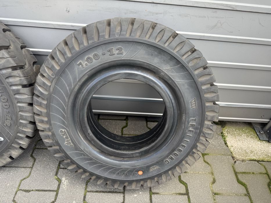 Komplet 2 sztuk opona pełna 7.00x12 quick Trelleborg elite xp 700x12