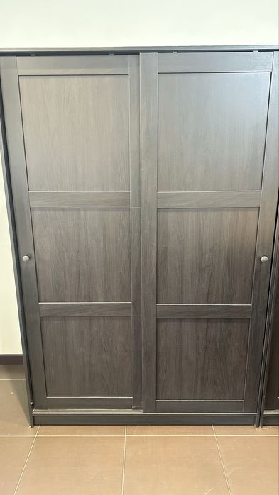 Roupeiro ikea porta de correr
