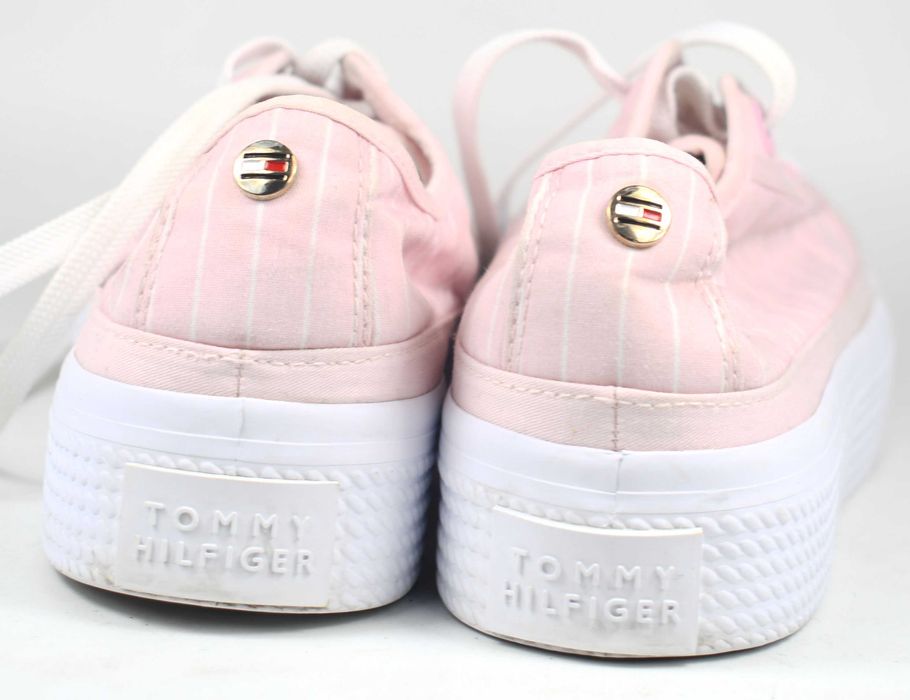 Używane Tommy Hilfiger Sneakersy Essential Stripe Sneake rozmiar 39