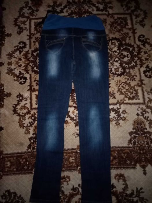 Джинси для вагітних