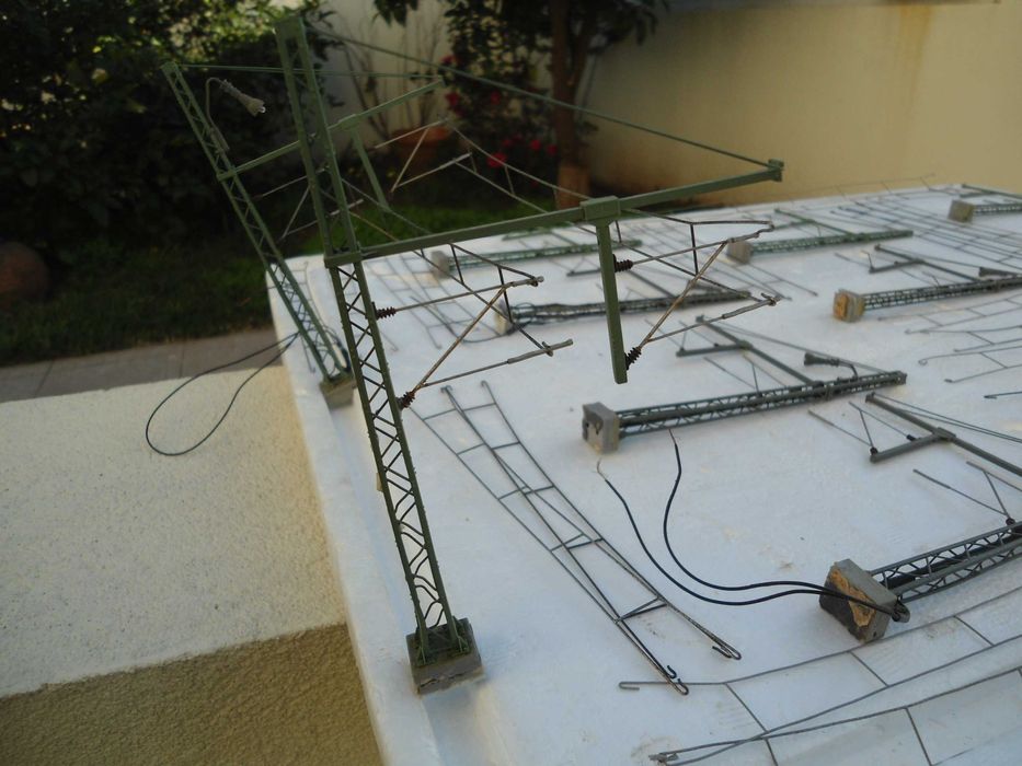 1:87 Marklin 11 postes duplos de catenária + 30