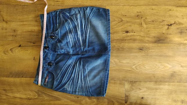 Spódnica jeansowa krótka