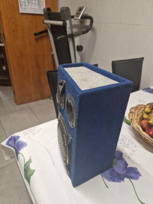 colunas aparelhagem azul  preta