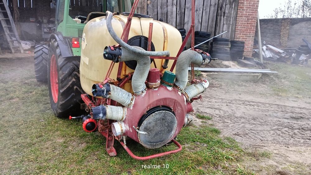 Opryskiwacz hardi turbinowy truskawek malin