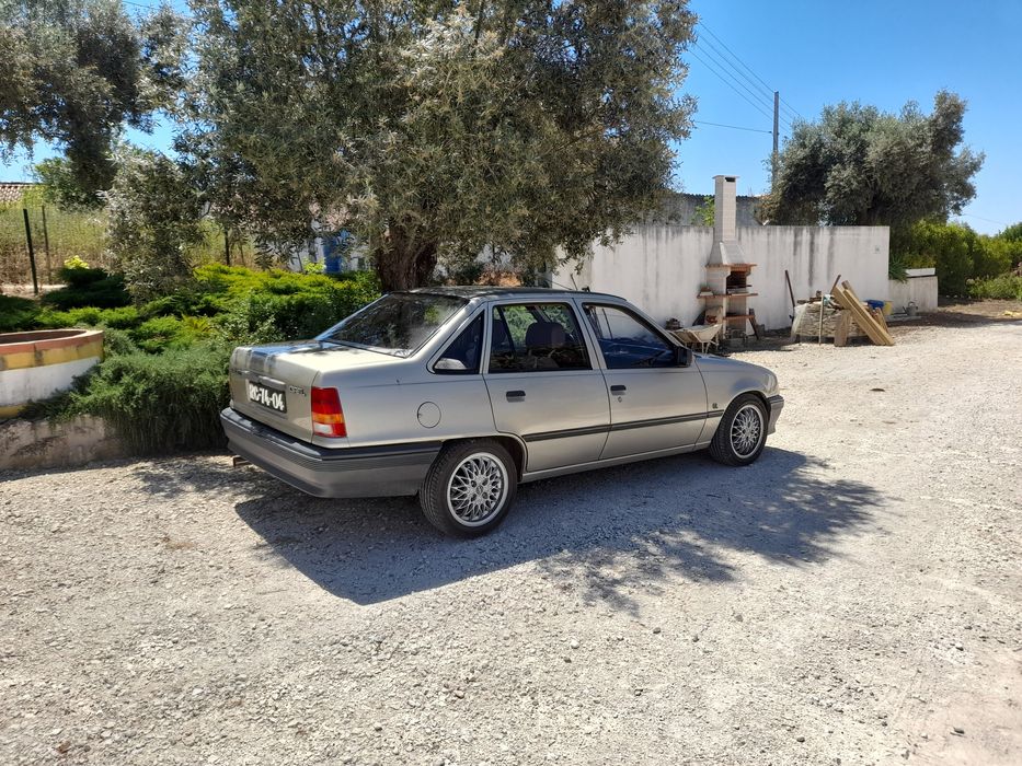 Opel Kadett c20ne
