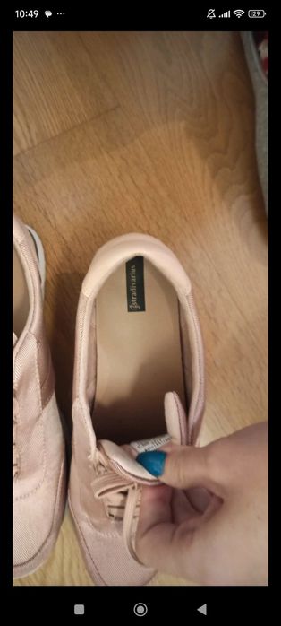 Tenis rosa Stradivarius