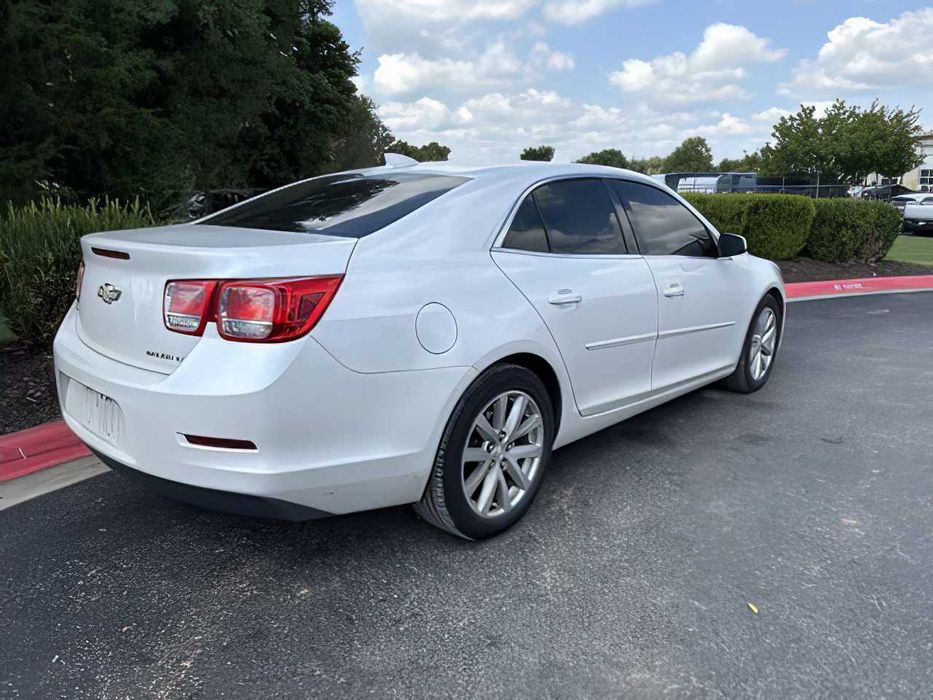Chevrolet Malibu      2015