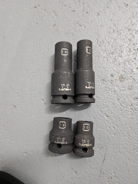 Komplet nasadek udarowych Hilti w etui