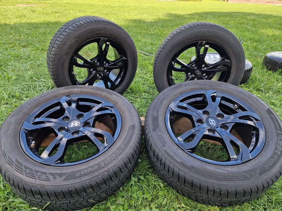 Felgi/koła Oryginalne Hyundai 5x114.3 R16 z oponami zimowymi