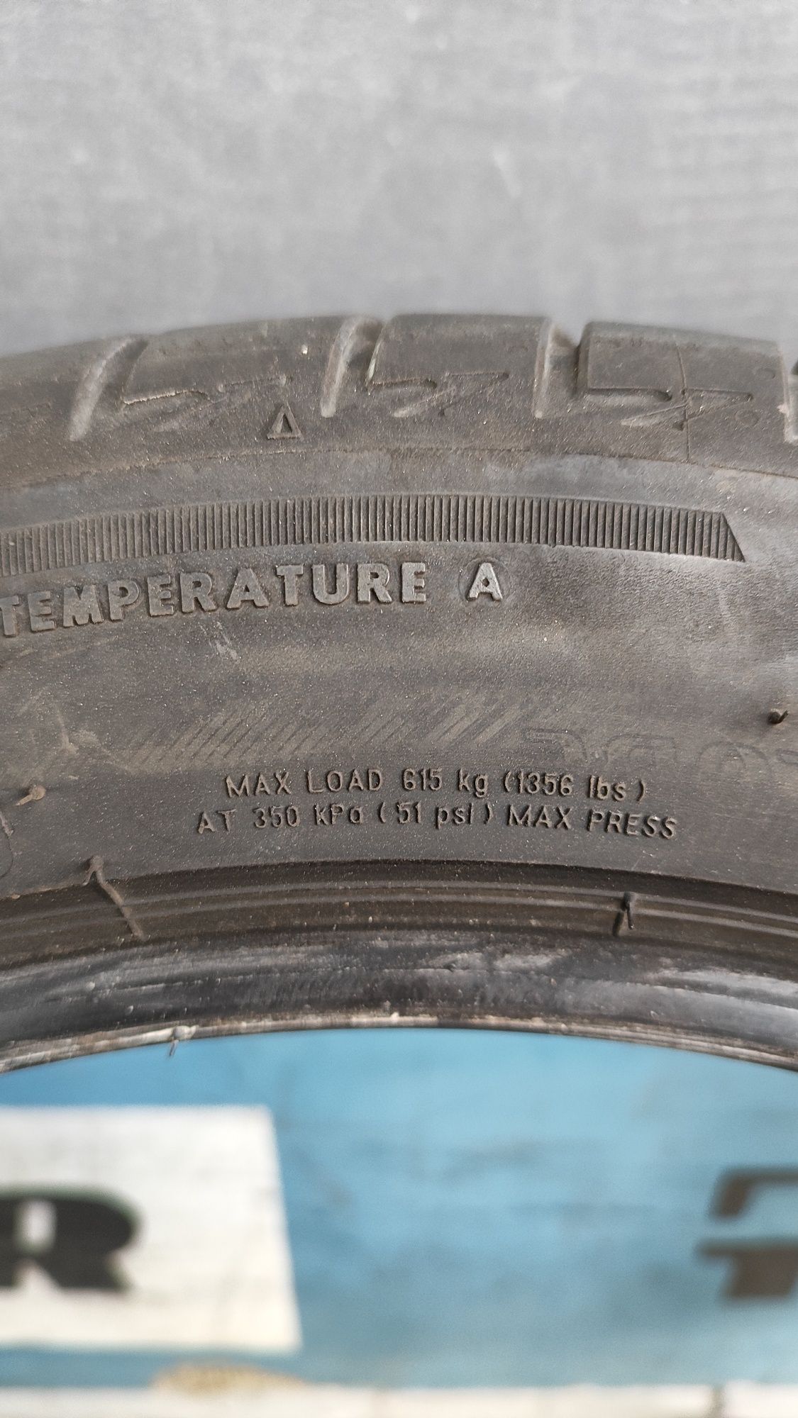 Шини Bridgestone літні 225/45 R17 225*45 17