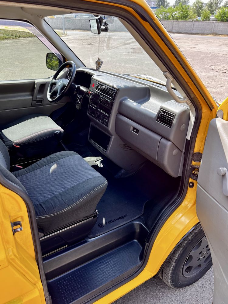 Volkswagen Transporter 4x4 2000 2.5 полноприводной