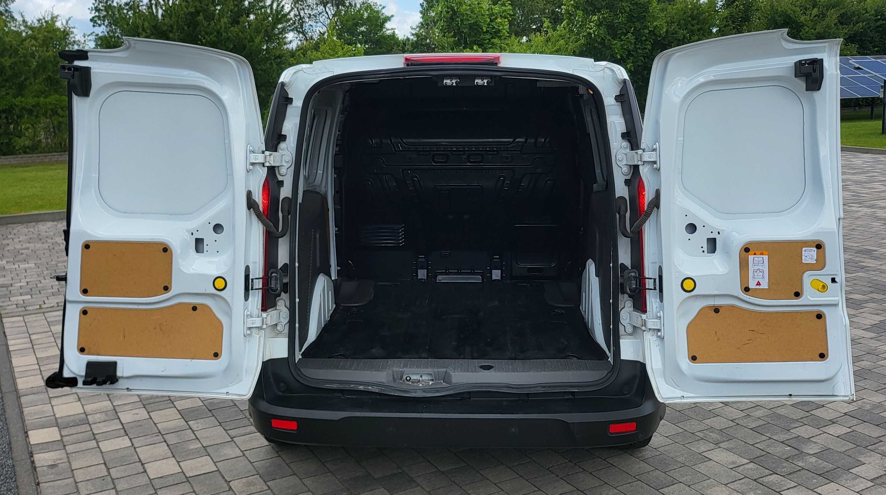 Ford Transit Connect 2021 1,5tDci/Navi/Klimatyzacja/BoczneDrzwi/3osoby