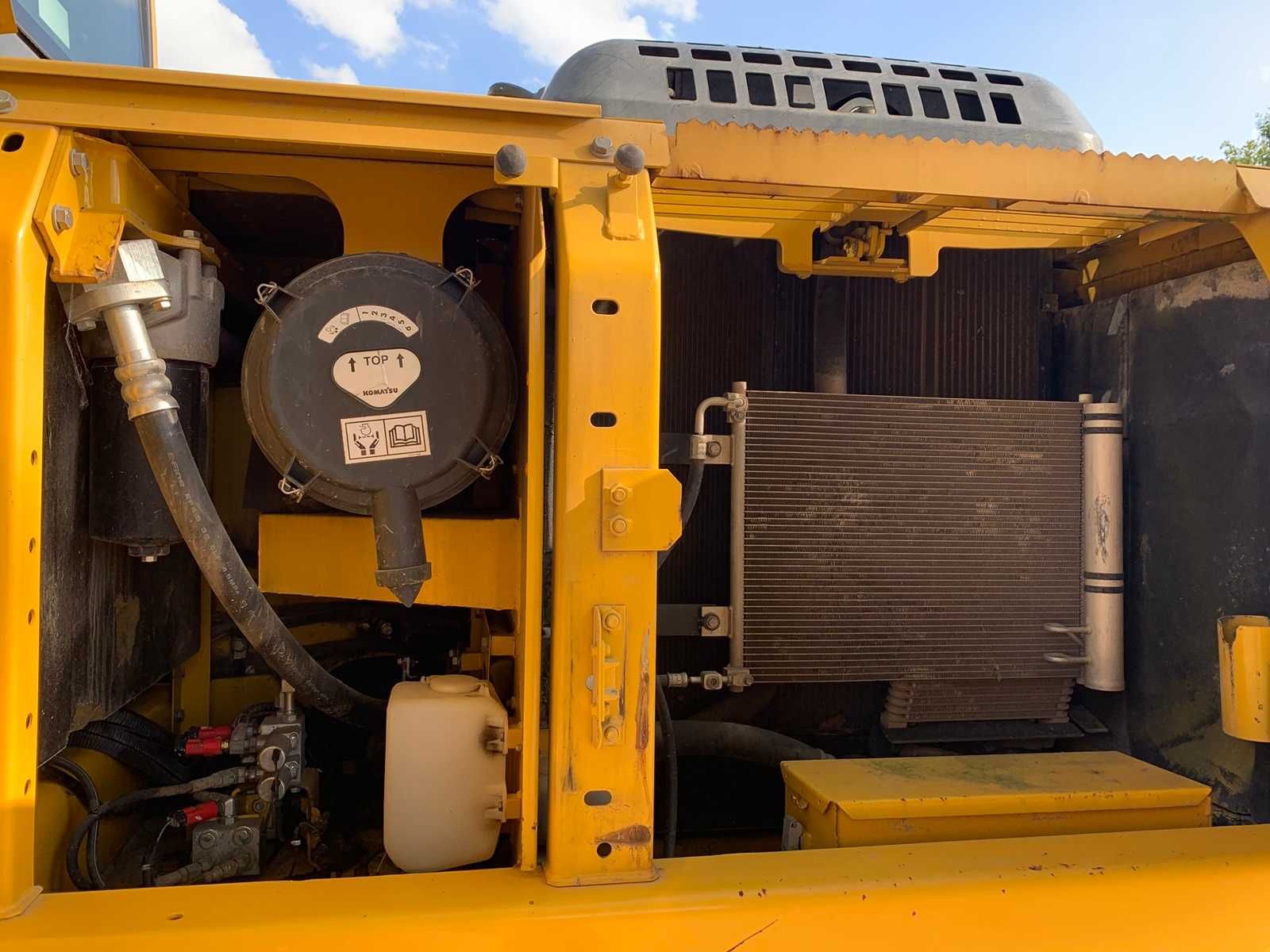 Komatsu PC 210 koparka gąsienicowa long reach długie ramię 15 m PC210