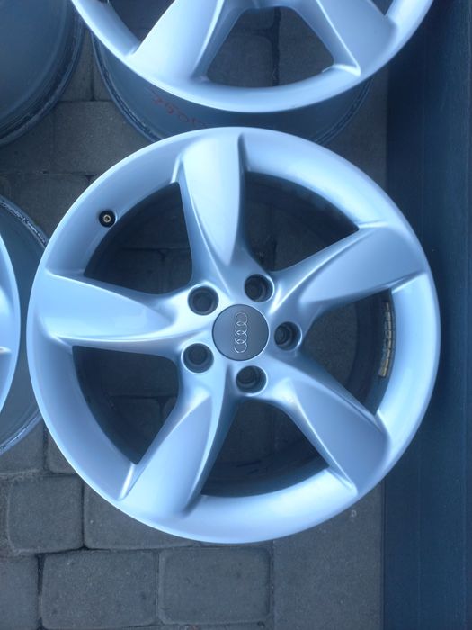 Oryginalne alufelgi Audi 17" 5x112