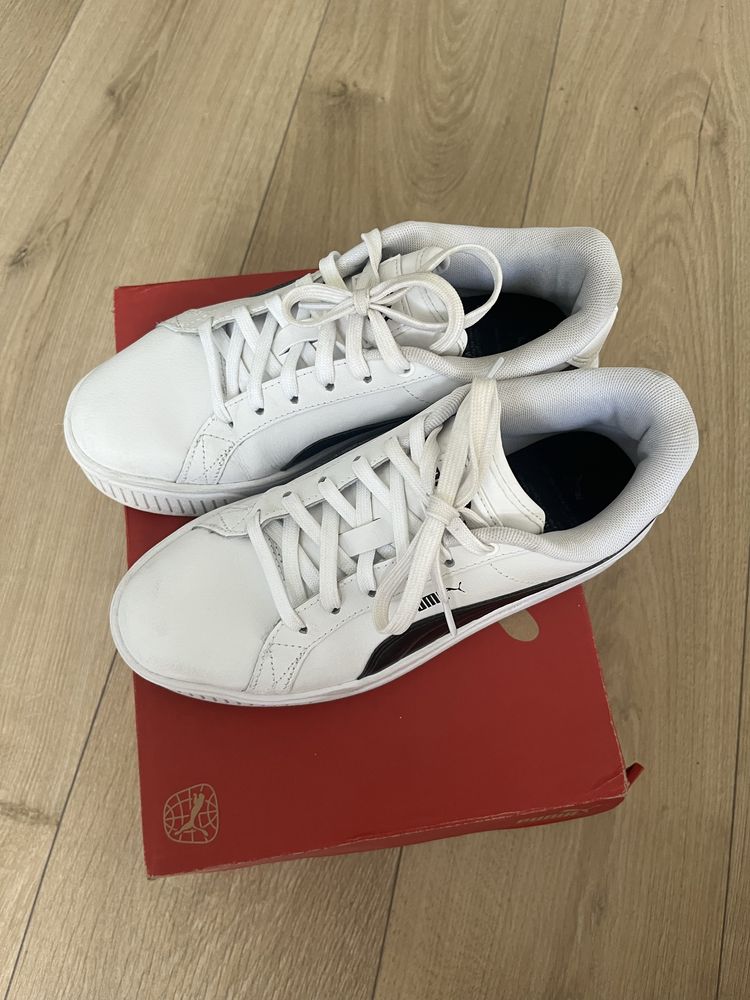 Buty puma na platformie