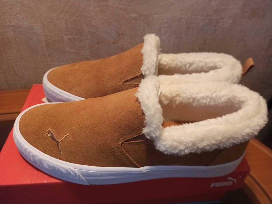 Сліпони Puma ( оригінал) нове.