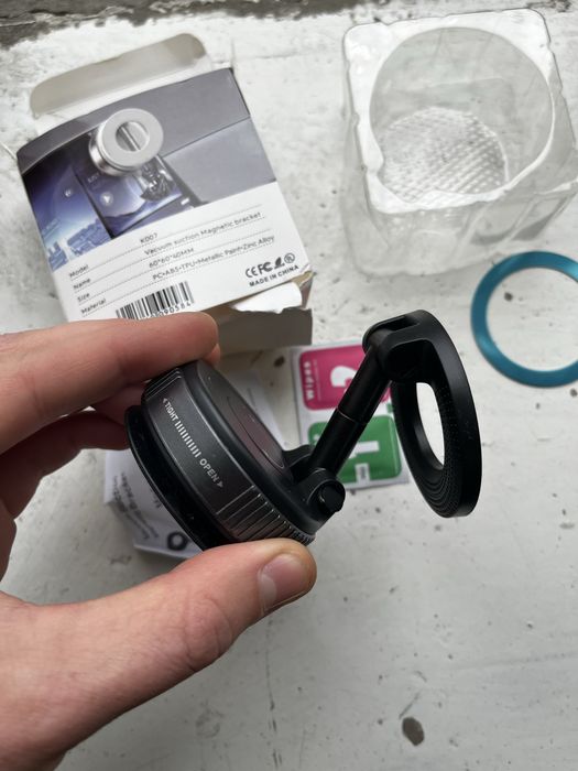 Магнітний тримач для телефону Skoda Octavia a5