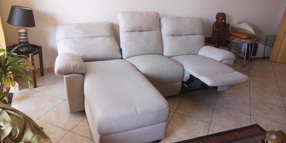 Sofá chaise longue reclinável
