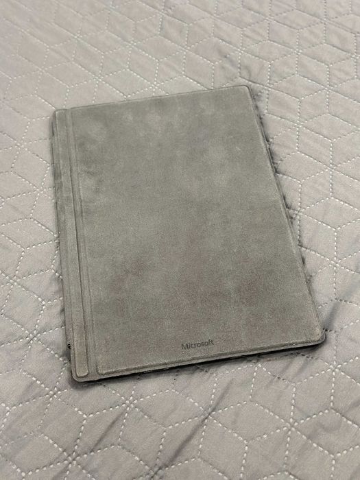 Планшет Microsoft Surface Pro 6 i5-8350U 8/256