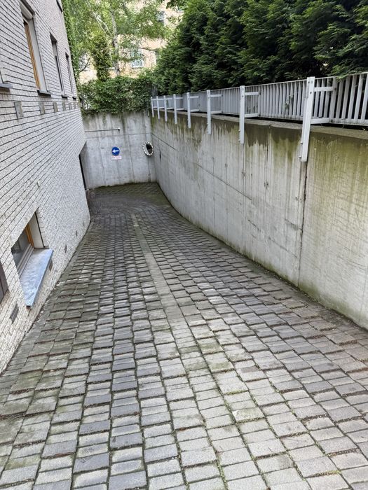 Profesjonalne mycie okien, garaży i kostki brukowej Warszawa Okolice