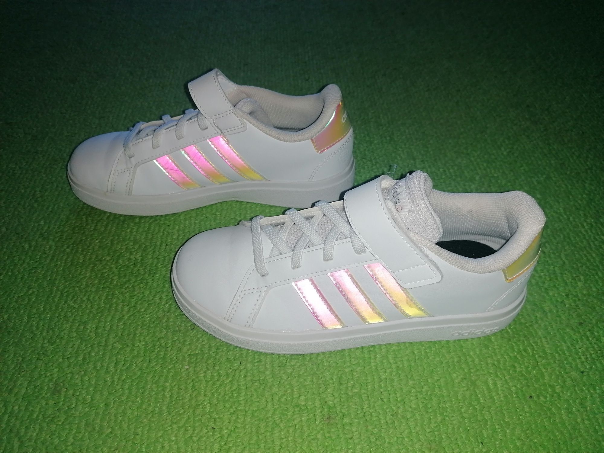 Tenis para menina adidas