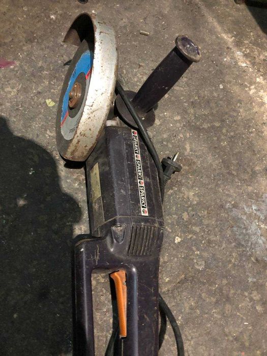 Шліфувальна машинка болгарка sparky ma 2001