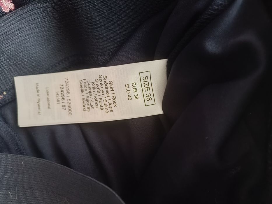 Saia Midi nova nunca usada