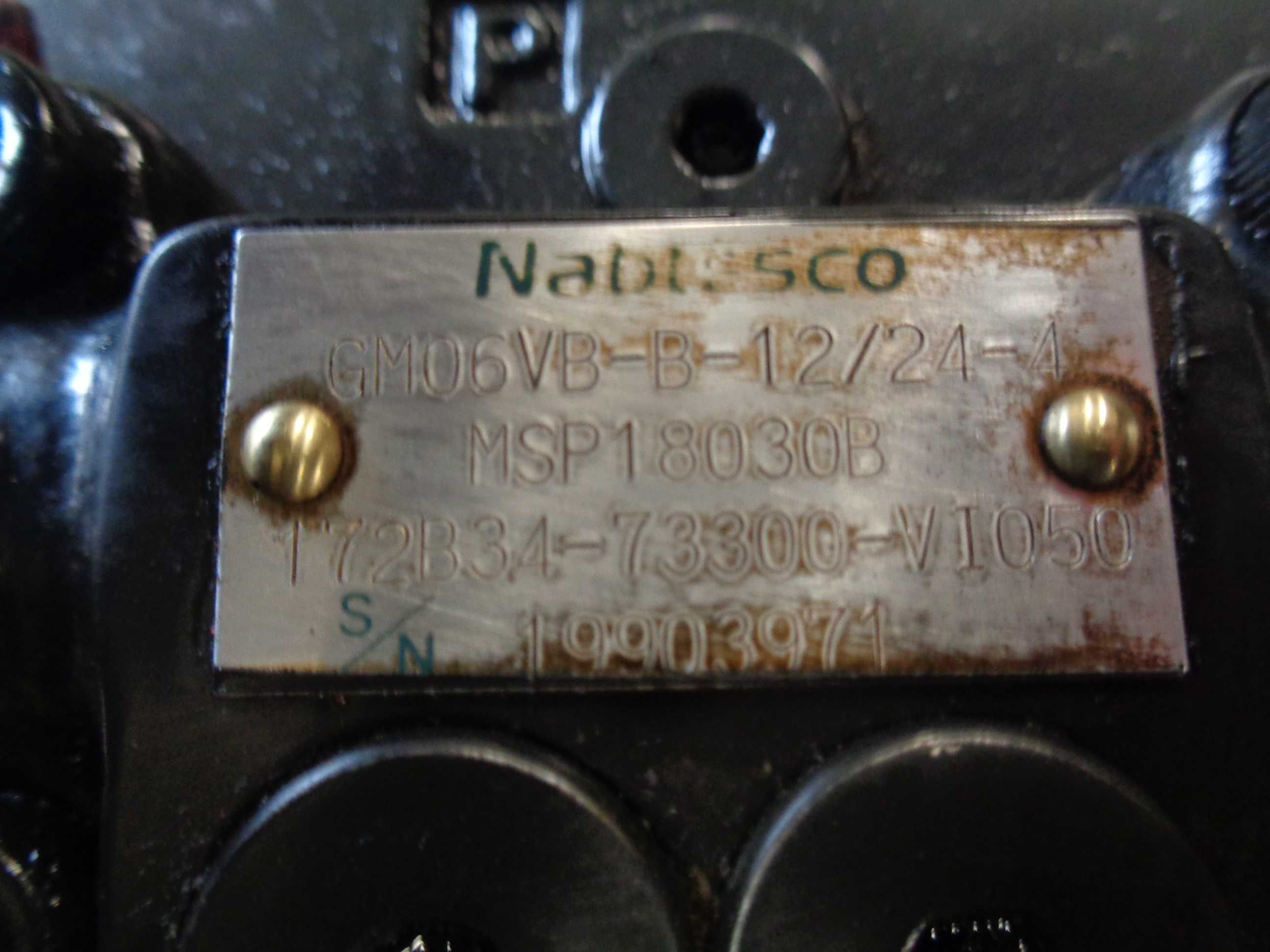 Zwolnica z hydromotorem NABTESCO napęd do koparki YANMAR Vio50 części