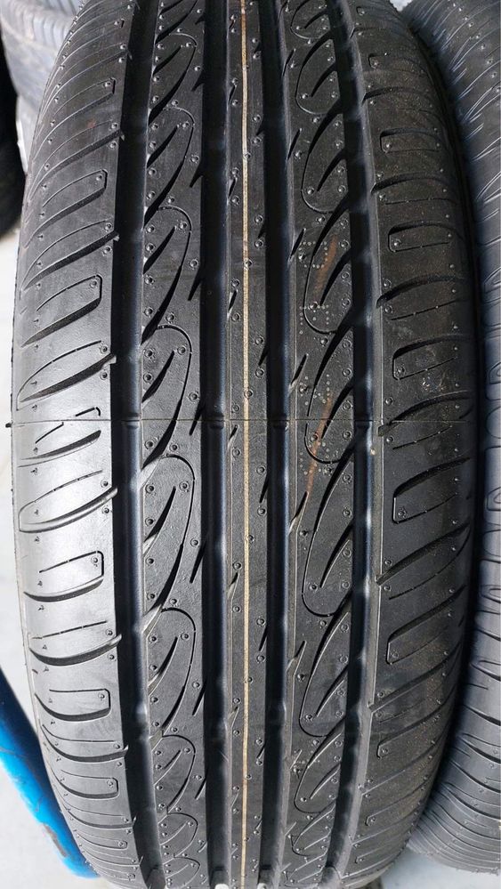 195/65/15 R15 Firestone TZ 300A 2шт новые