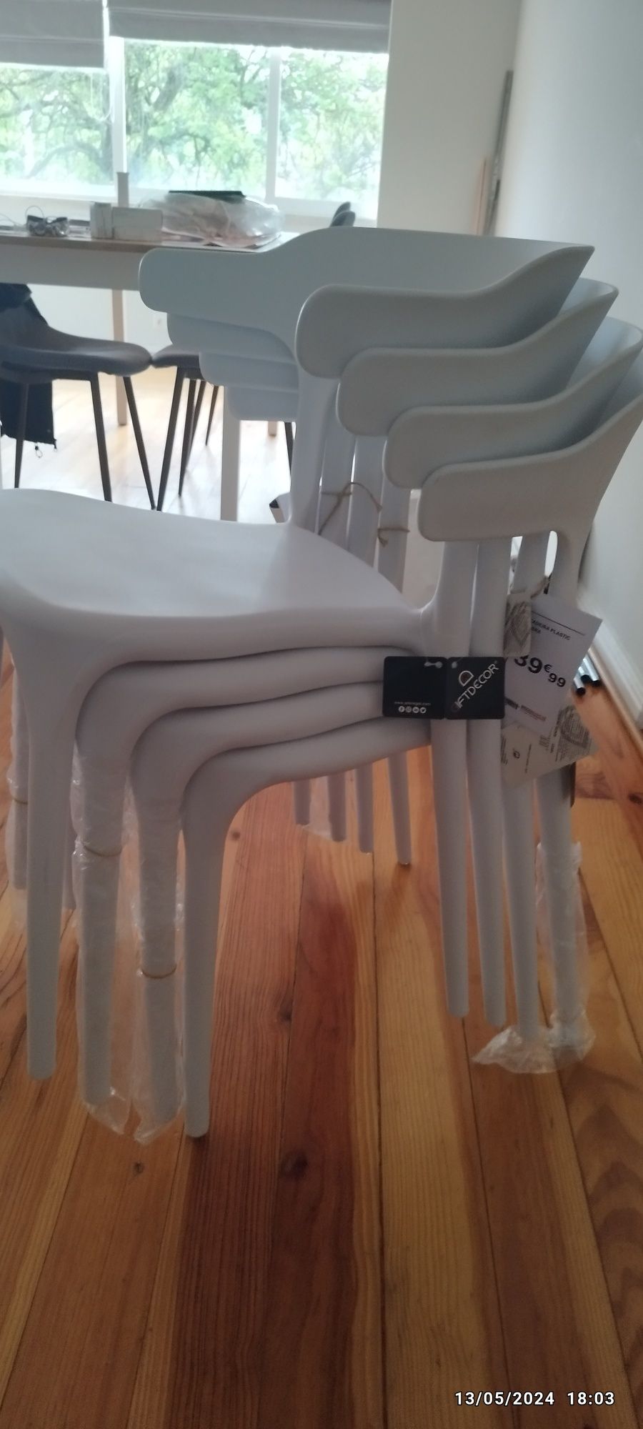 Cadeiras design 4