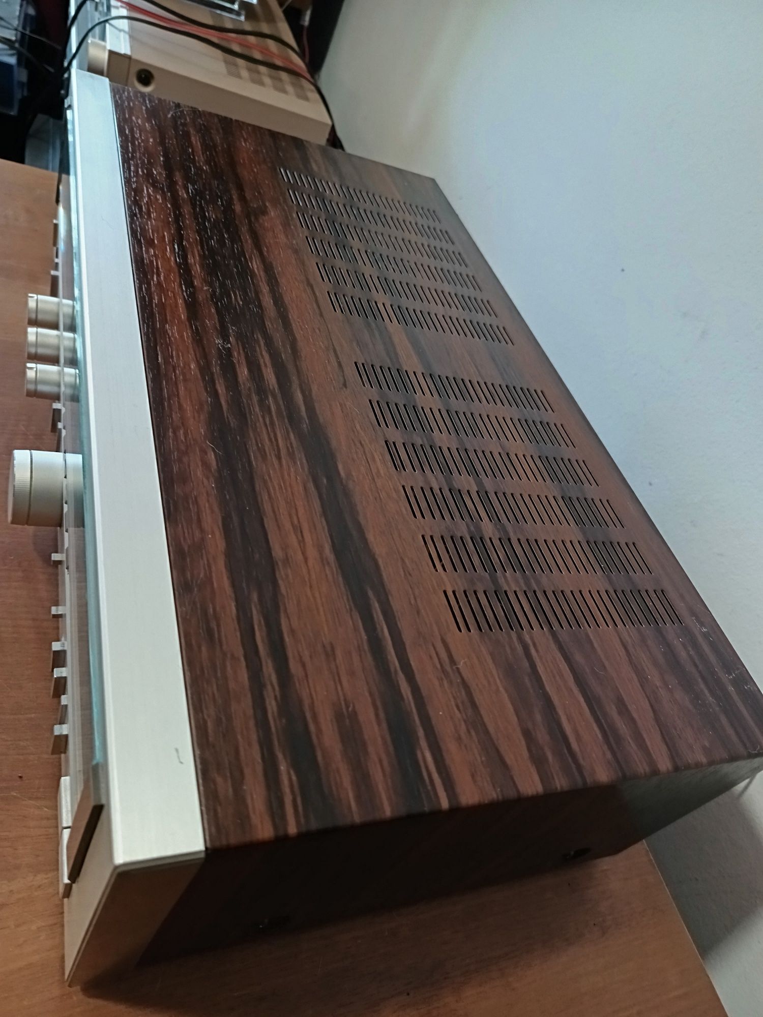 Amplituner SANSUI  3900 Z