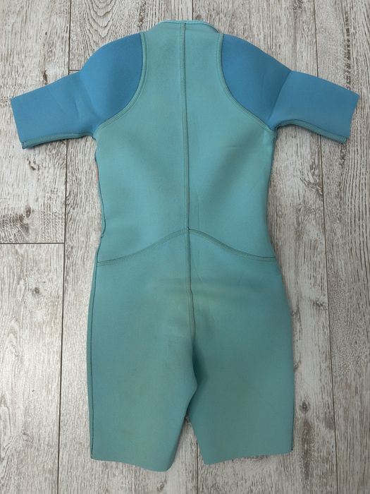 Pianka neoprenowa dziecieca 115-124 . 6 lat