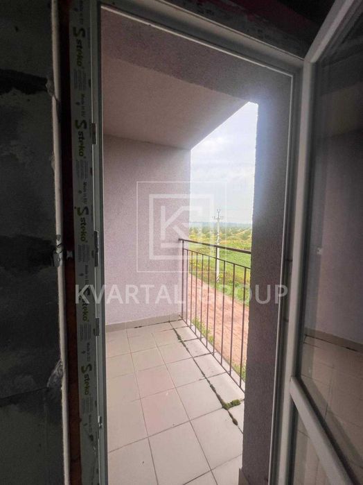 Продаж однокмінатної квартири неподалік Києва