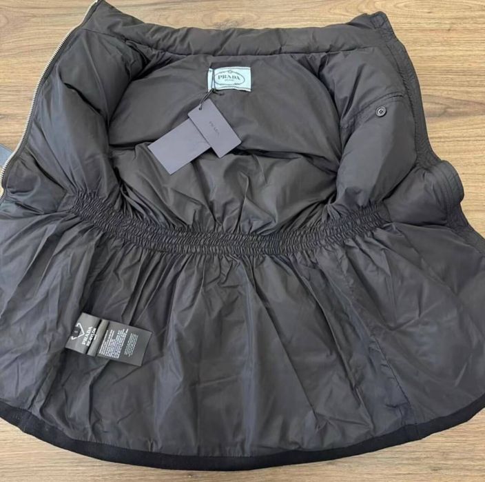 Куртка пуховик жилет Prada Moncler