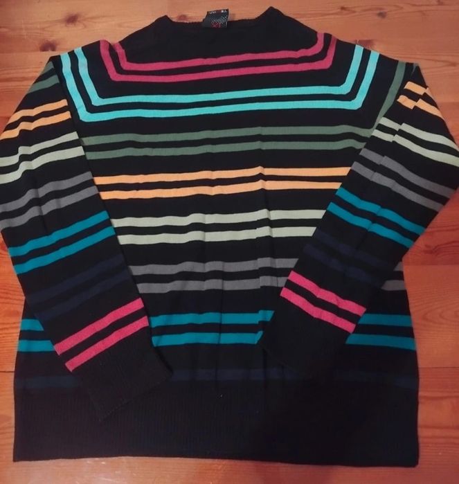 Sweter męski w kolorowe paski