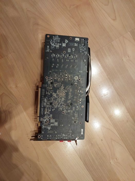 MSI Radeon RX 470 GAMING X 8G