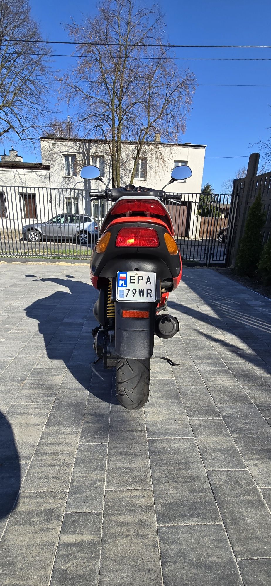 Skuter Piaggio NRG mc²