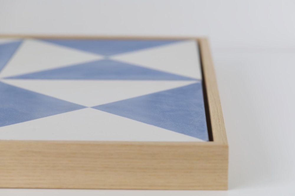 Quadro de azulejos/mosaicos hidráulicos com moldura de carvalho