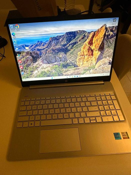 HP 15S i5 12ª Geração | 16GB RAM | 1TB SSD | Ainda na Garantia (2027)