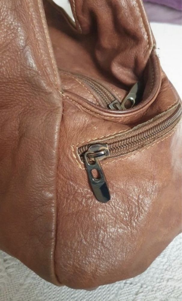 Torba skórzana na krótkich paskach