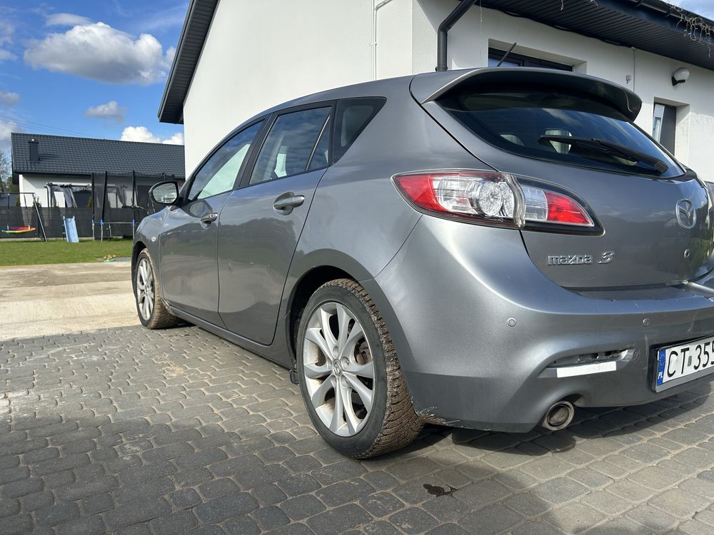 Mazda 3 2011 rok 2.2 185 km