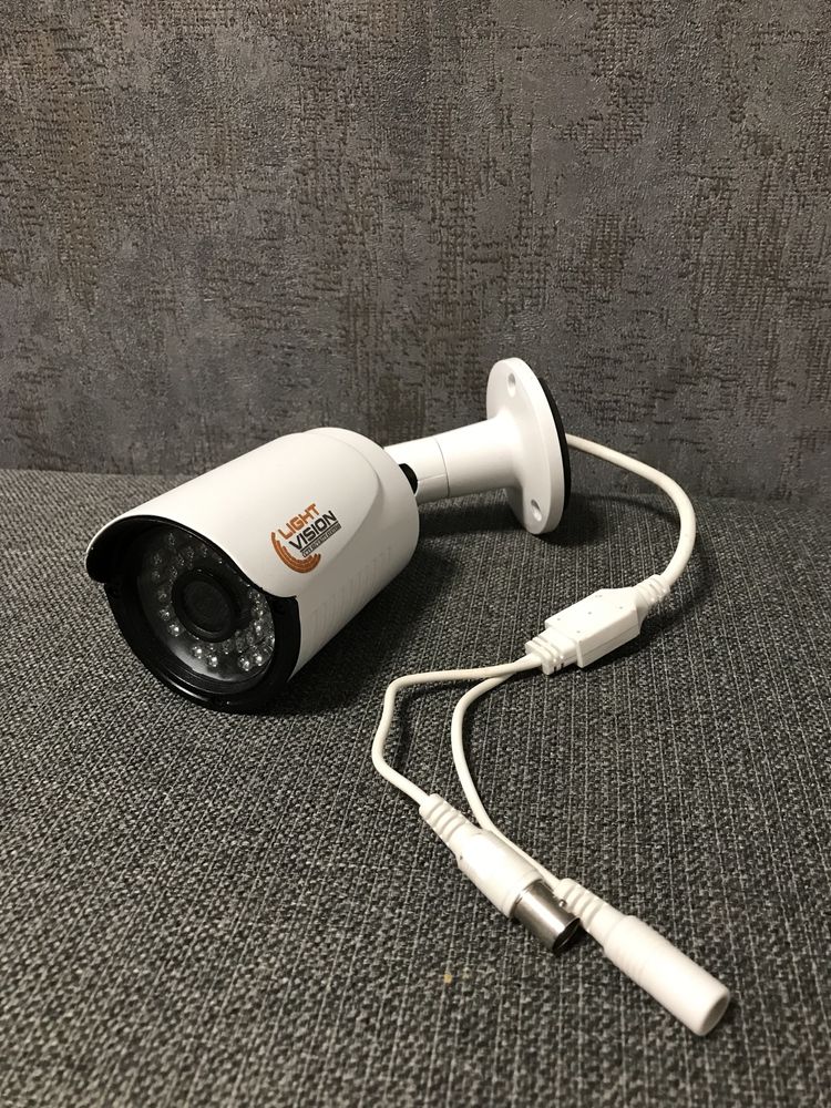 Камера Light Vision VLC-6128WM