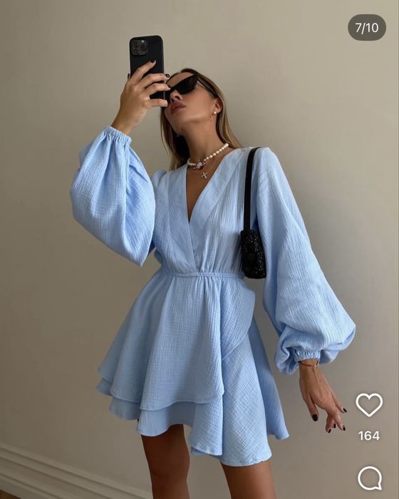 Сукня блакитна розмір 44/46